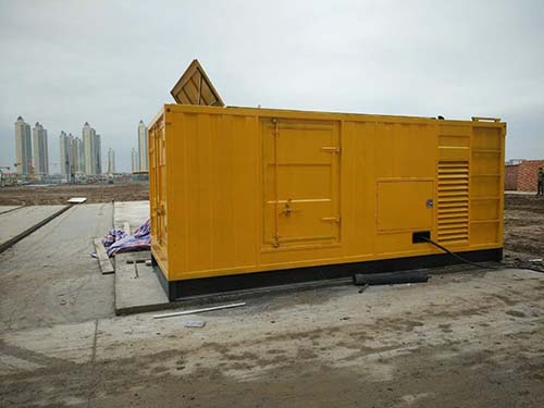 疏勒合同中关于乙方责任导致工期延误的赔偿标准应该如何制定?